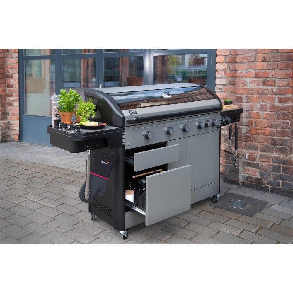 Mustang Gasolgrill Sapphire 5+1+1 SKU TAM-325424 EAN 6410413254244