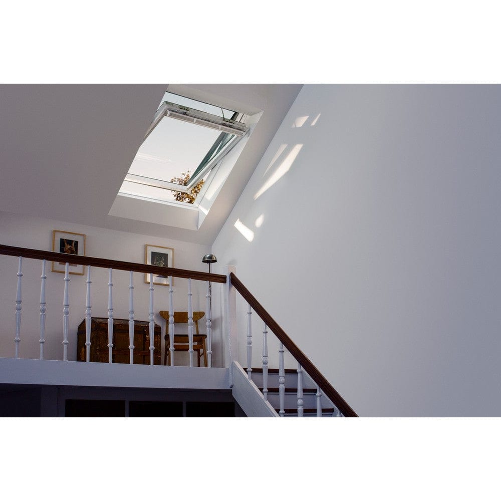 Velux Takfönster Pivåhängd Vitmålad Furu Integra El SKU EAN