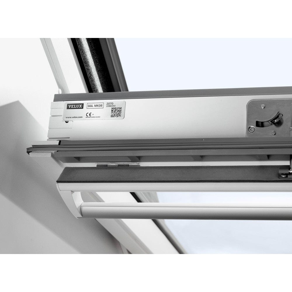 Velux Takfönster Pivåhängd Vitmålad Furu SKU EAN