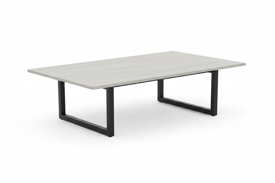 Komplettera loungeplatsen med bord