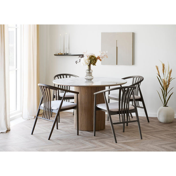 House Nordic Agustin matstol rökt med klädd sits
