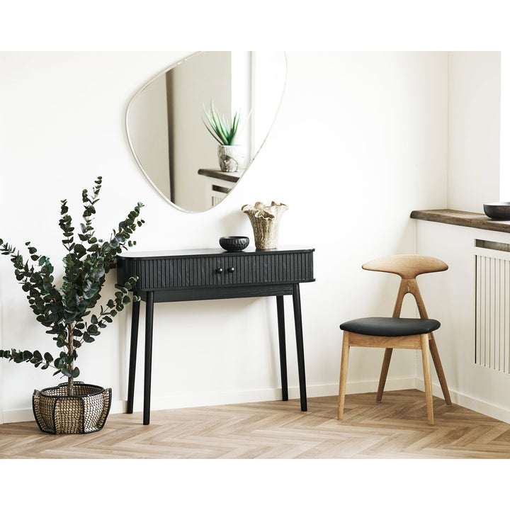 House Nordic Lanuza matstol natur svart