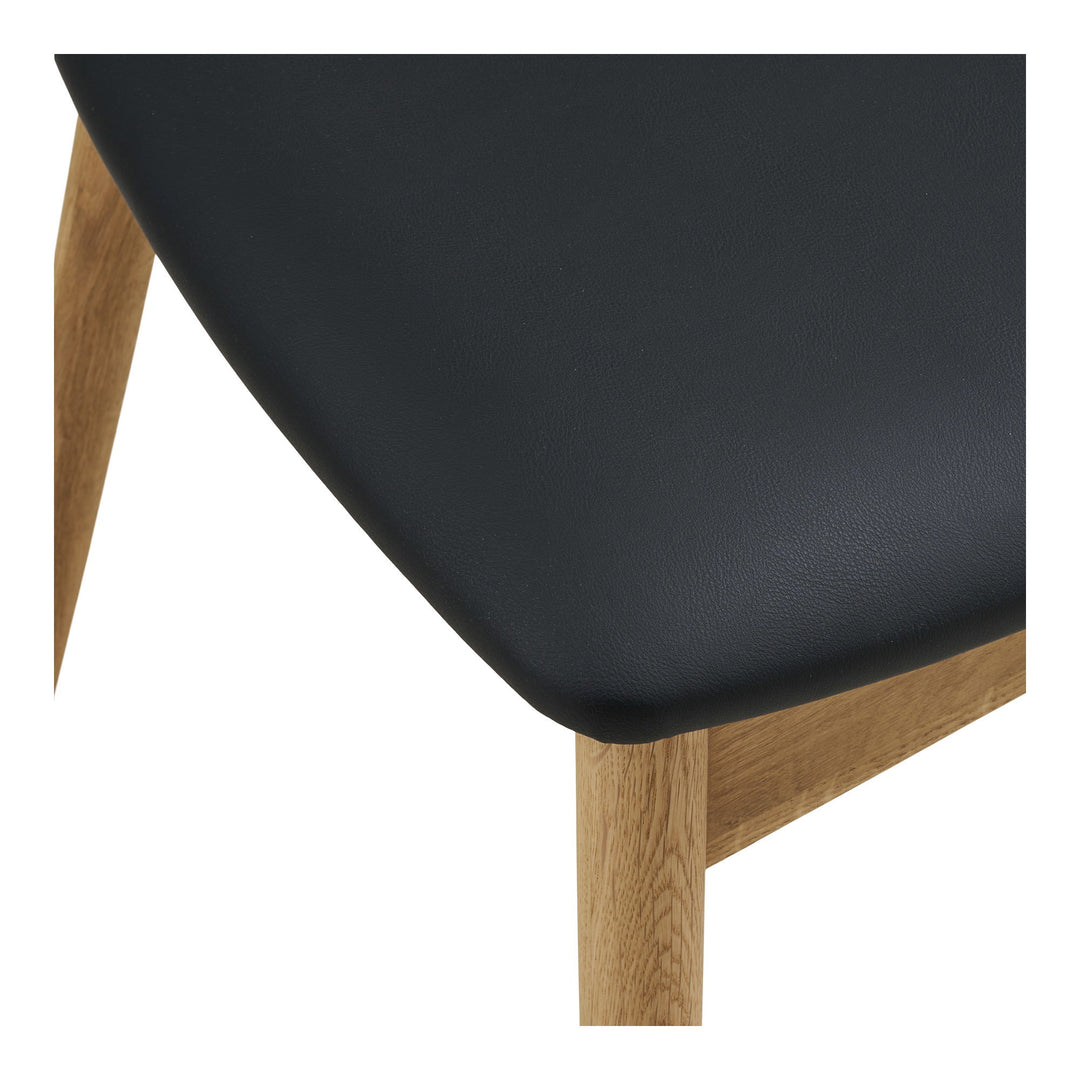 House Nordic Lanuza matstol natur med svart sits vid matplats