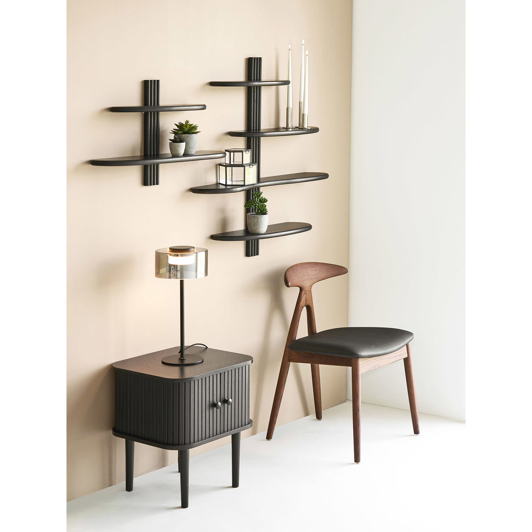 House Nordic Lanuza matstol med svart PU-sits och ask