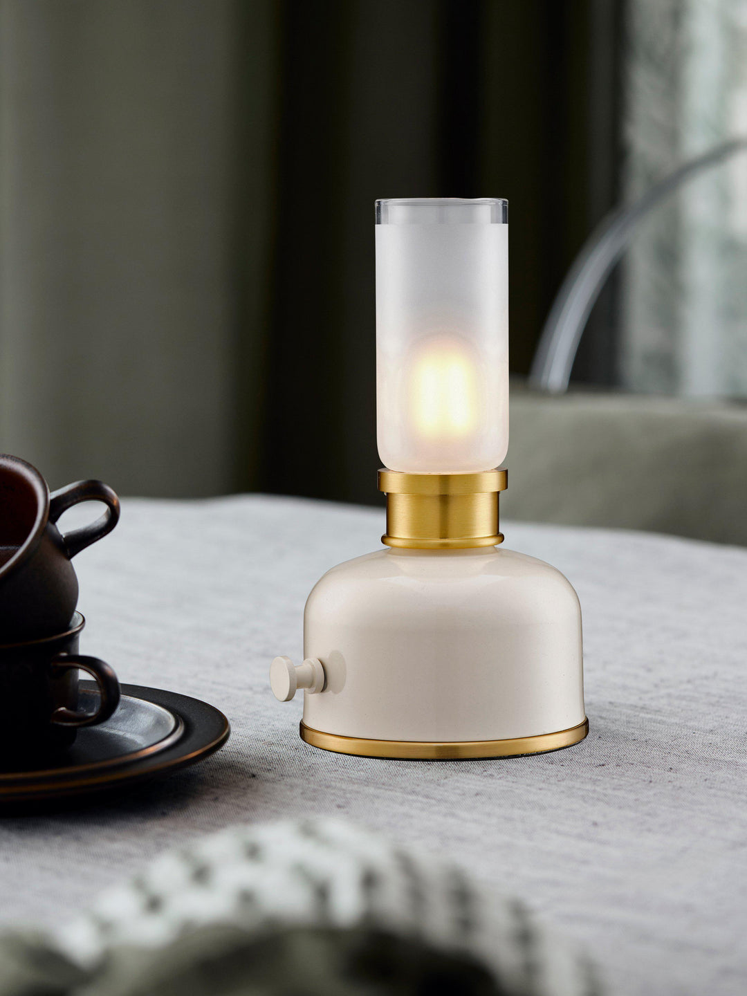PR Home Frida bordlampe