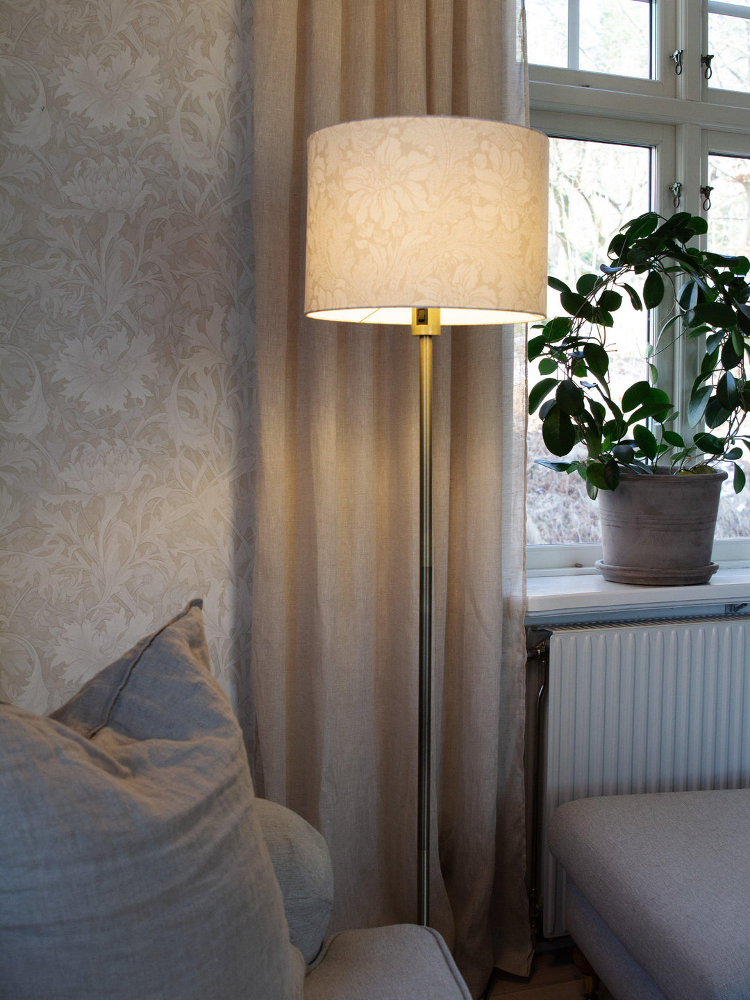 PR Home Amy Golv mässing