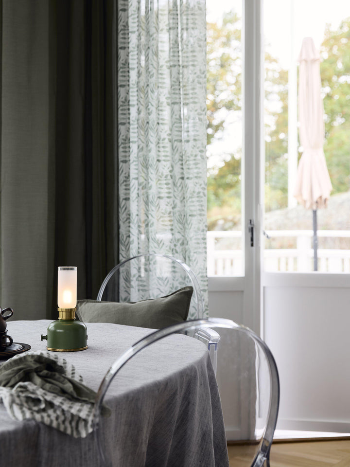 PR Home Frida bordlampe