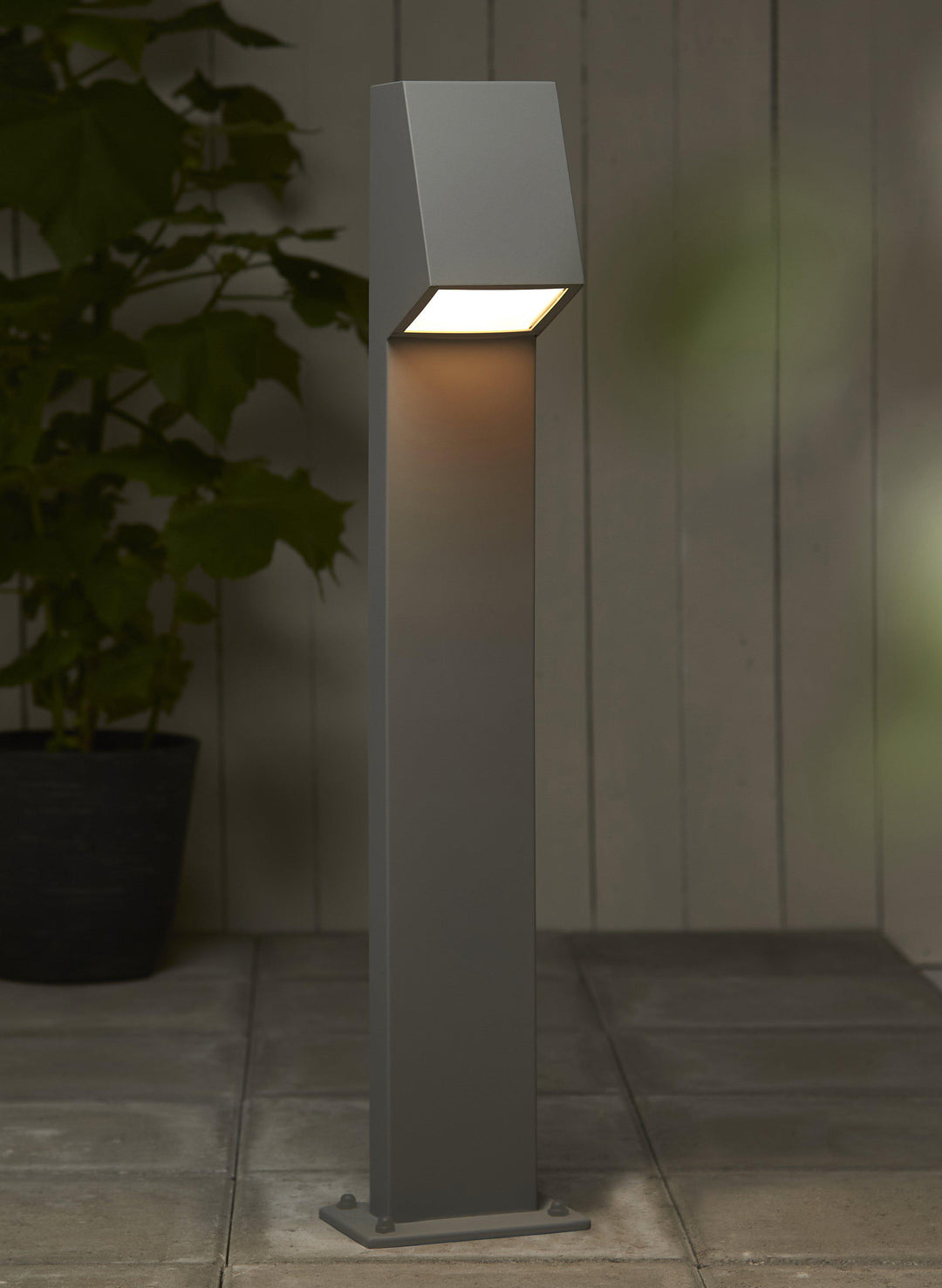 PR Home Luton stolpebelysning