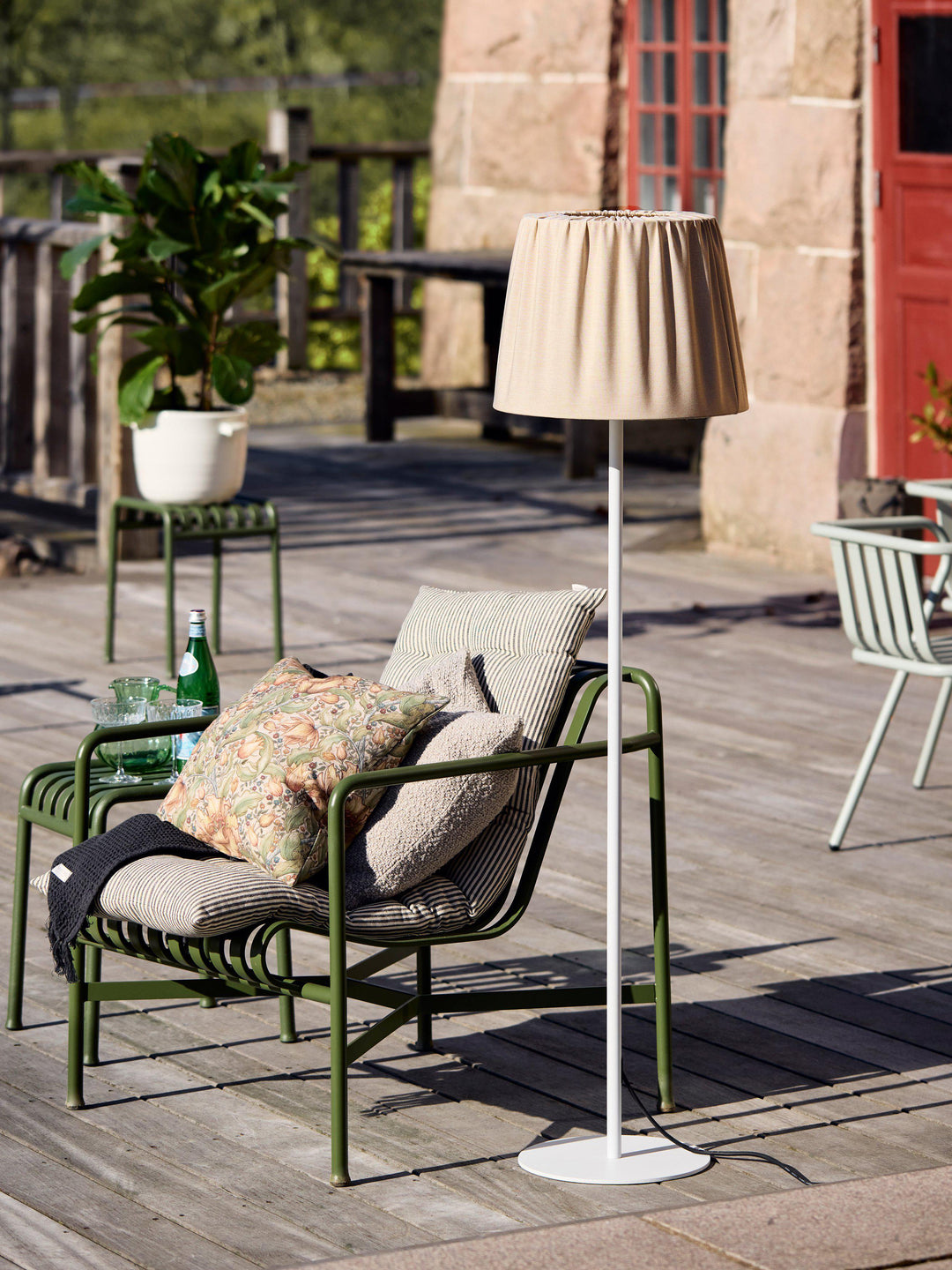 PR Home Agnar Gulvlampe