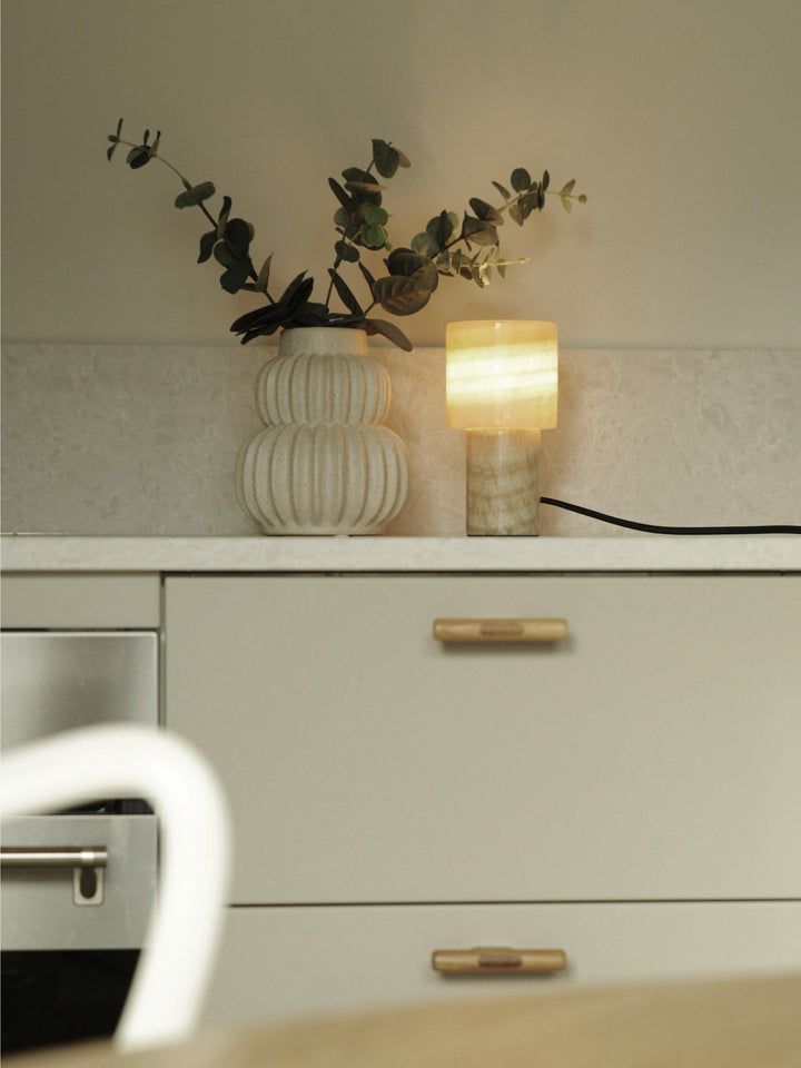 PR Home Lucie table lamp