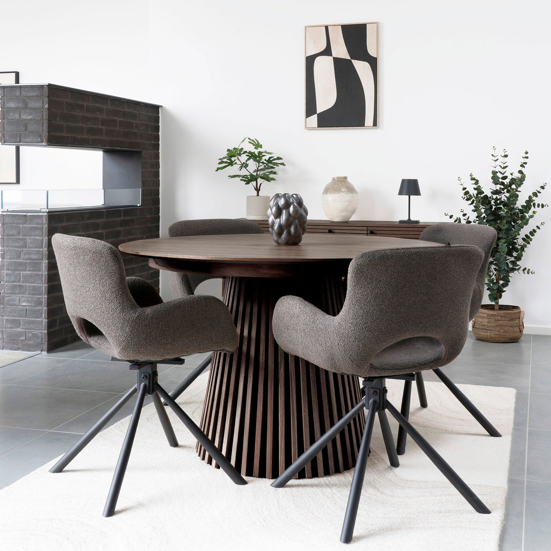 House Nordic Osaka utdragbart matbord Ø120–240 cm – rökfärgat