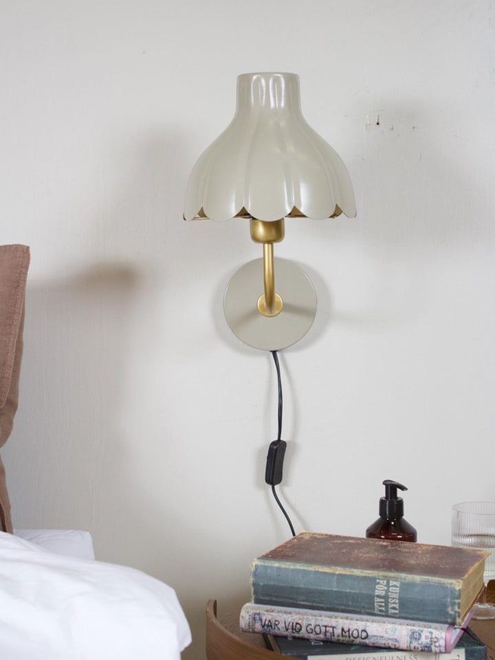 PR Home Wells væglampe
