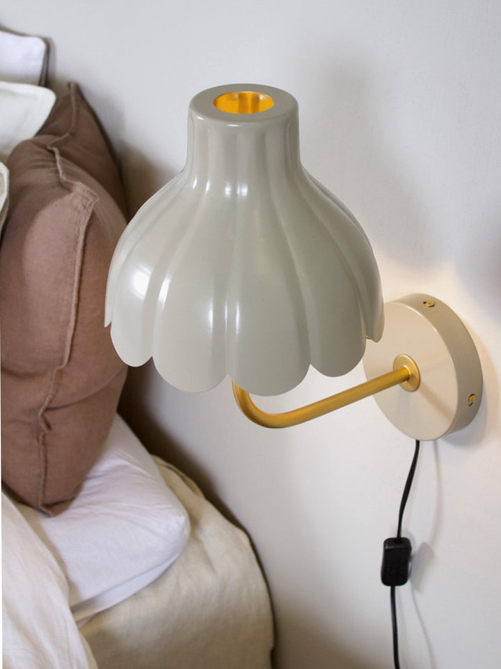 PR Home Wells væglampe