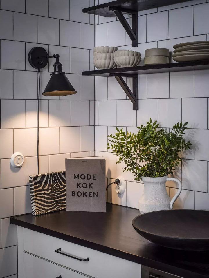 PR Home Anton væglampe