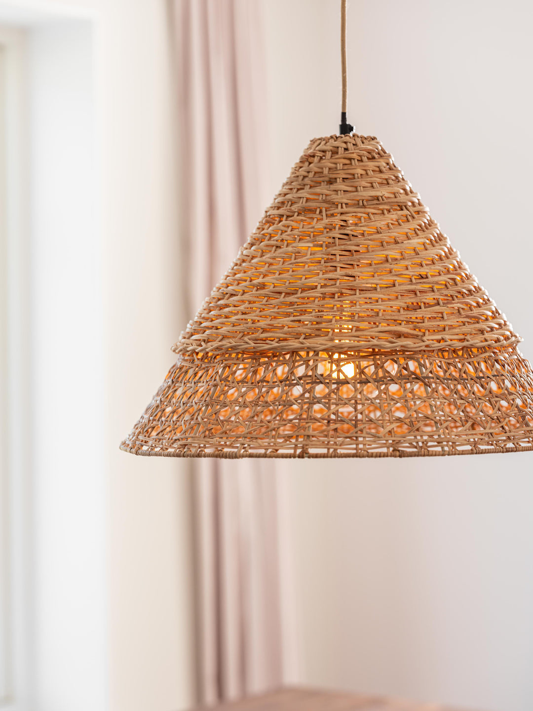 PR Home Pune Loftslampe
