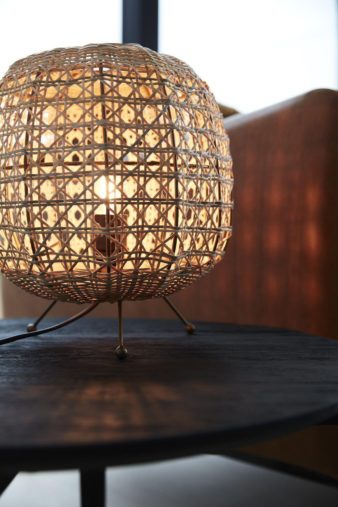 PR Home Wickham table lamp