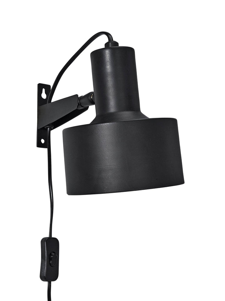 PR Home Solo Wall Lamp