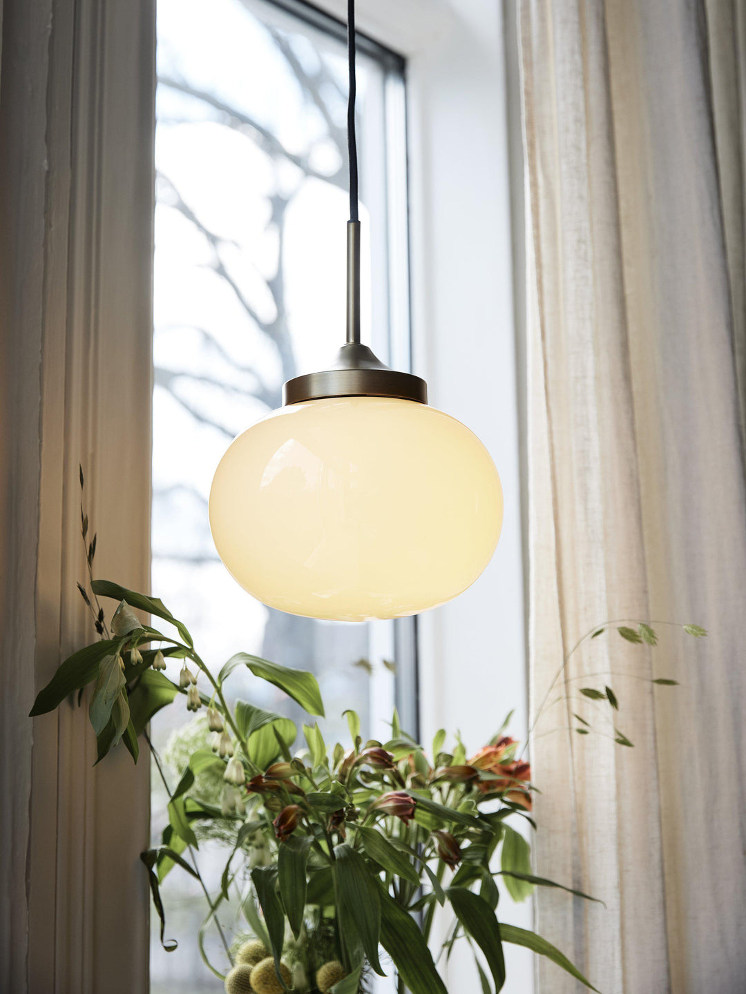 PR Home Elsy Window Lamp
