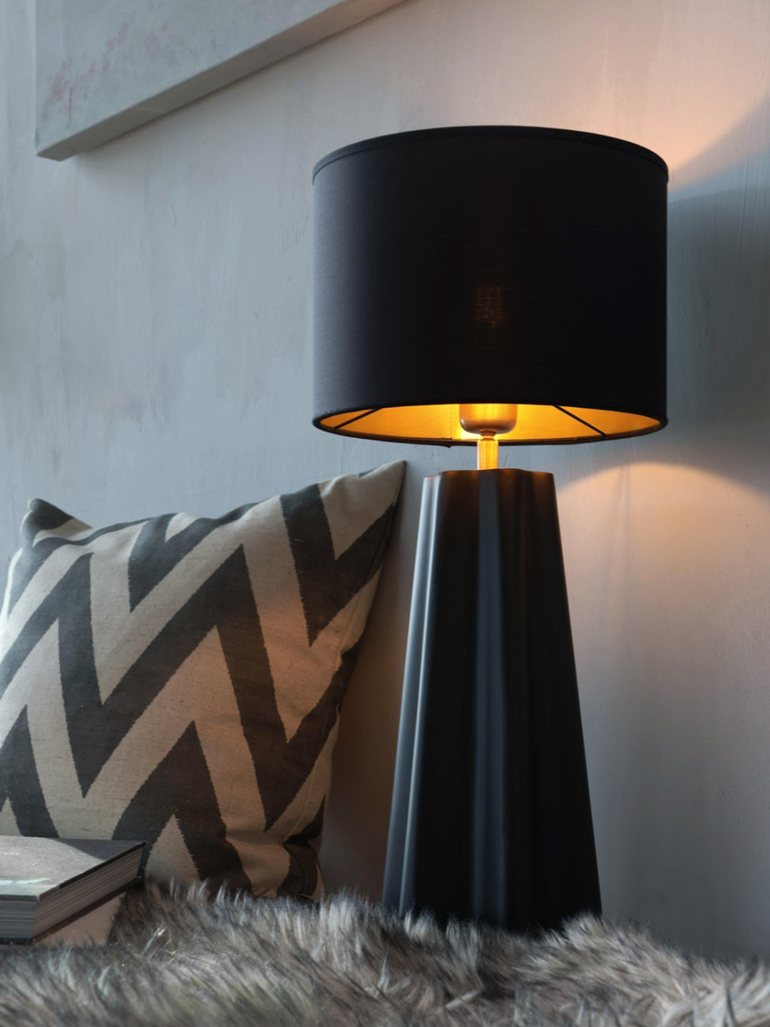 PR Home Aira lampfod