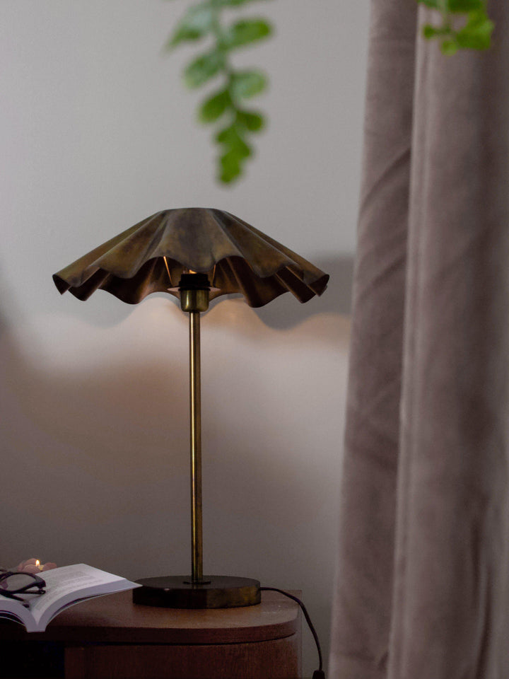 PR Home Aira Bordlampe