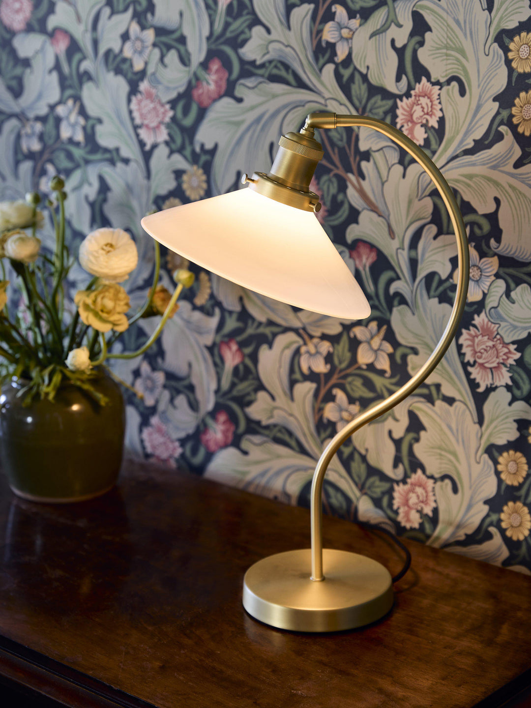 PR Home Axel Bordlampe