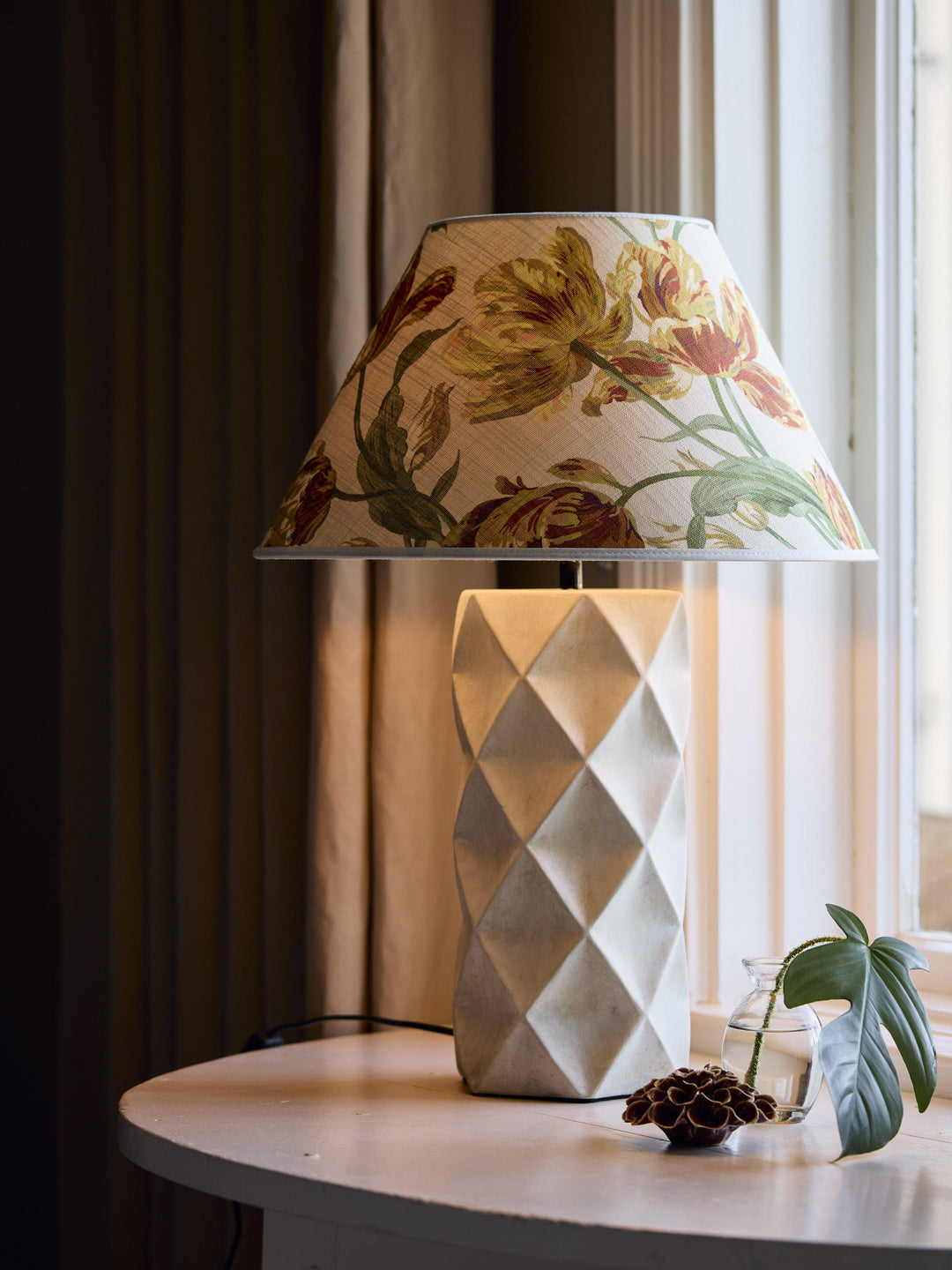 PR Home Hazel Lamp Base