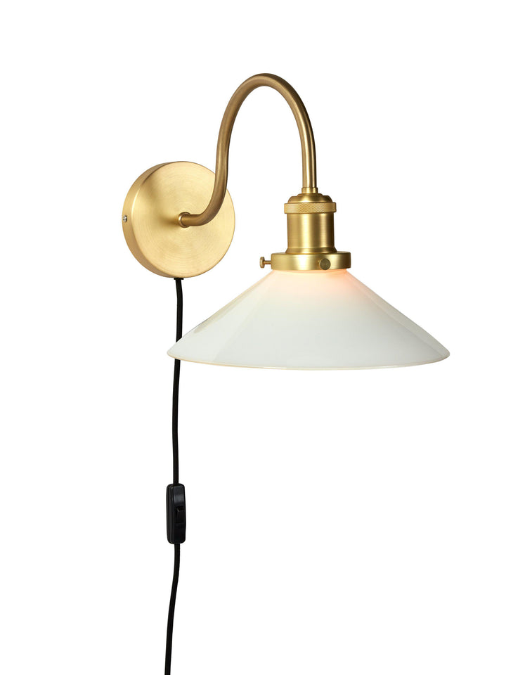 PR Home Axel Wall Lamp