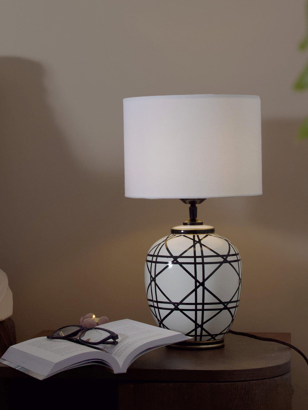 PR Home New York Lamp Base