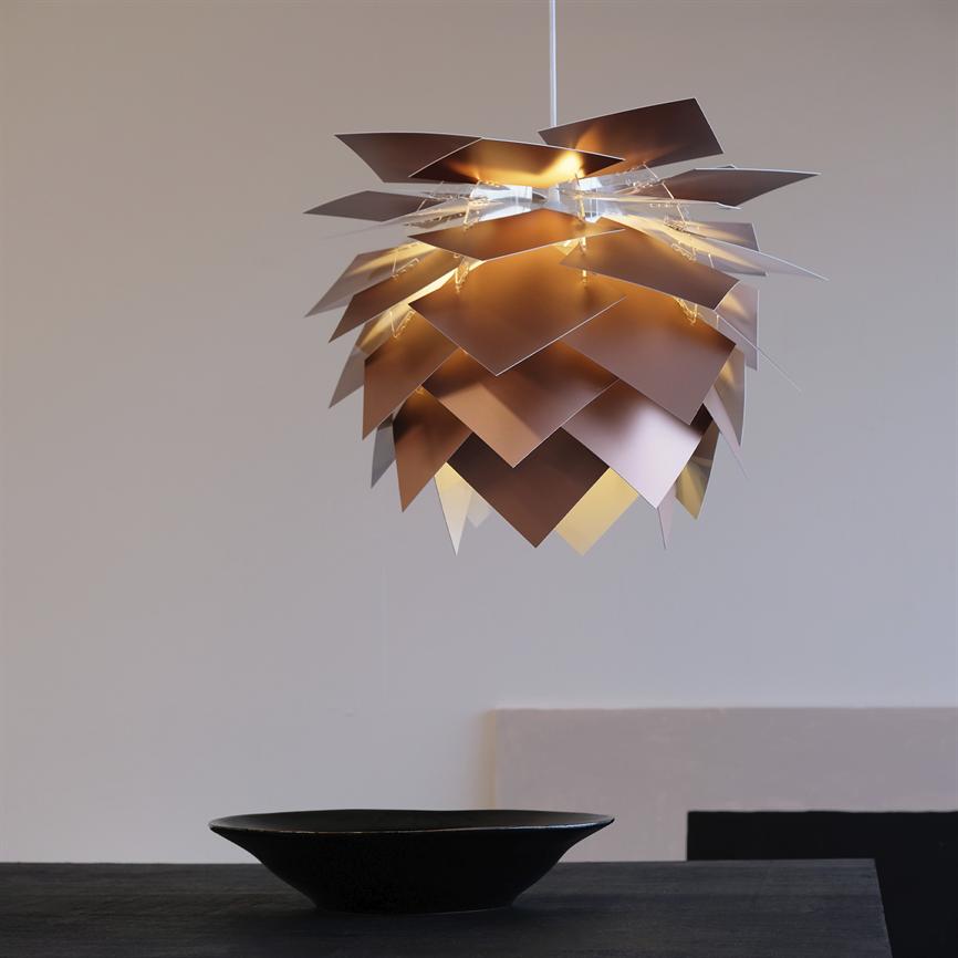 Dyberg Larsen Illumin koppar taklampa i miljö
