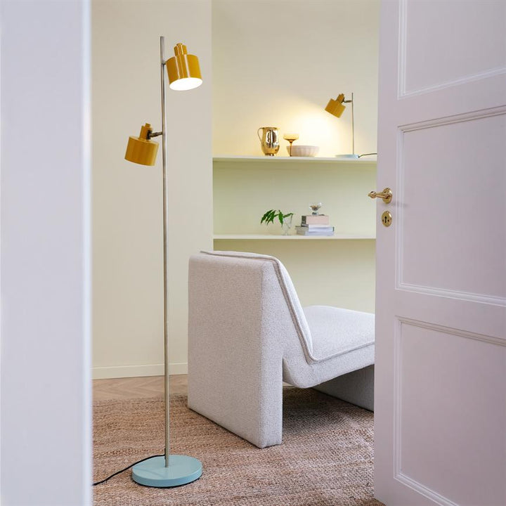 Dyberg Larsen Ocean golvlampa curry/mässing/turkos – detaljvy