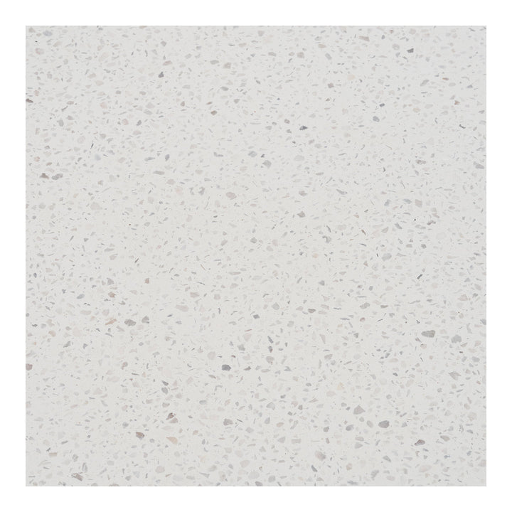 House Nordic Terracina runt matbord i akacia och terrazzo
