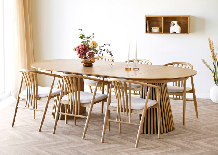 House Nordic Osaka &amp; Agustin matgrupp med 6 stolar