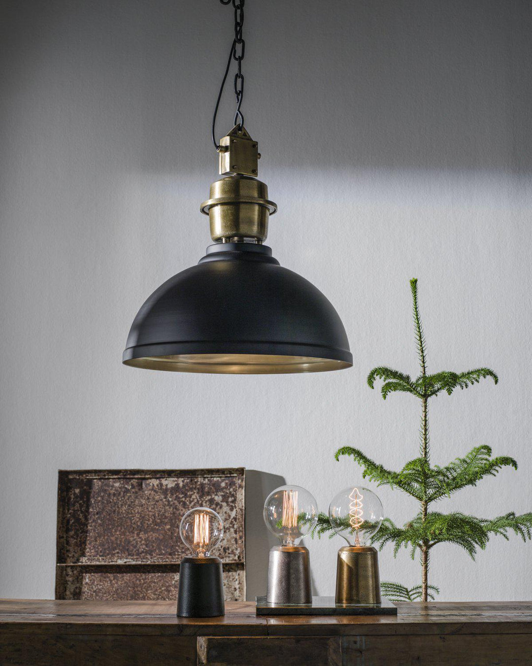 PR Home Manchester Ceiling Lamp