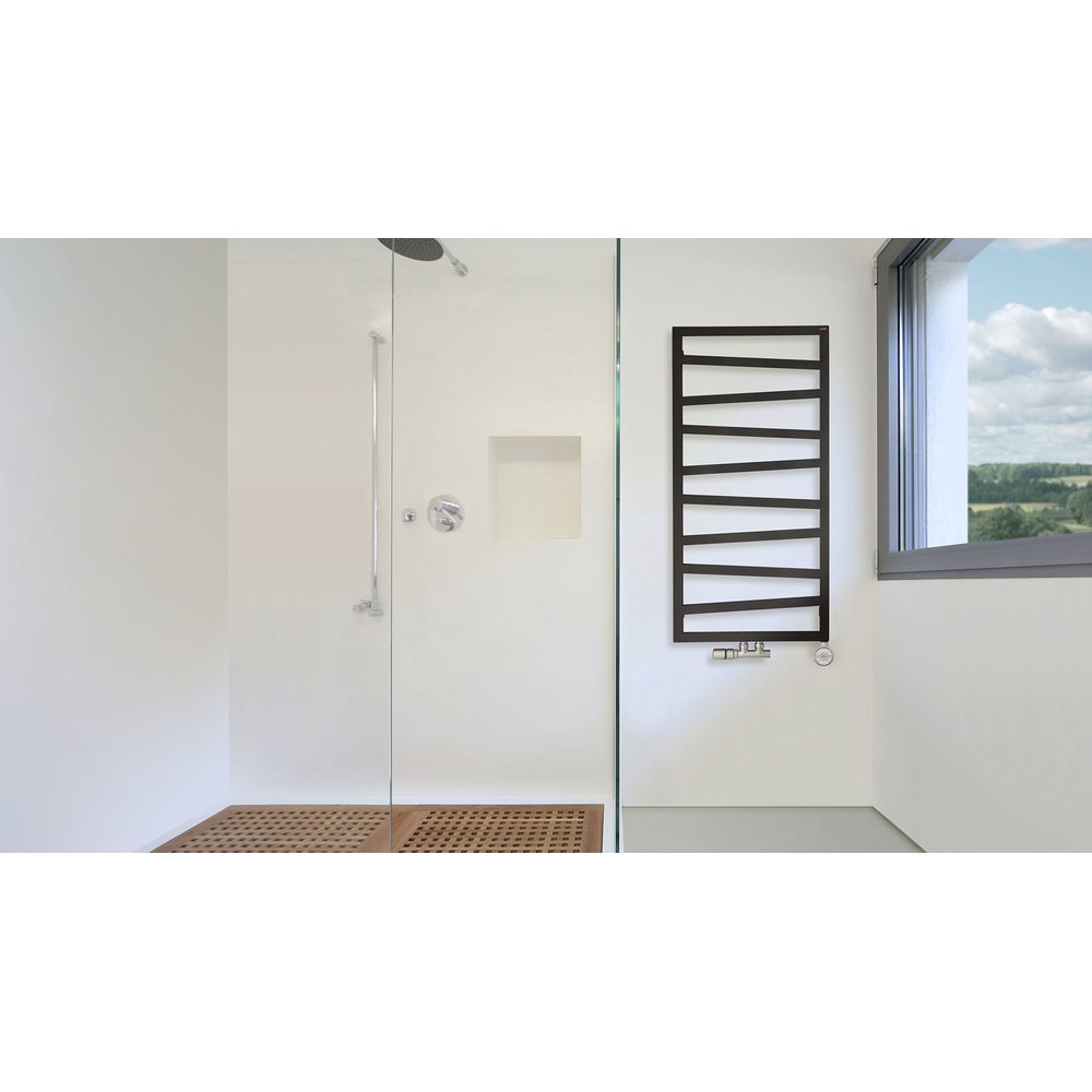 Duschbyggarna Towel Rail Zigzag Water-heated
