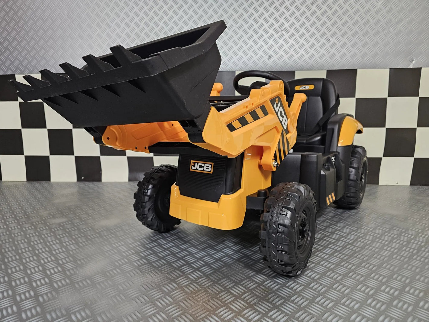 Cars4Kids Eltraktor JCB