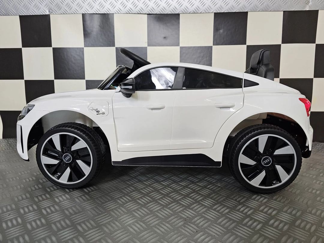 Cars4Kids Electric car Audi e-tron 12v