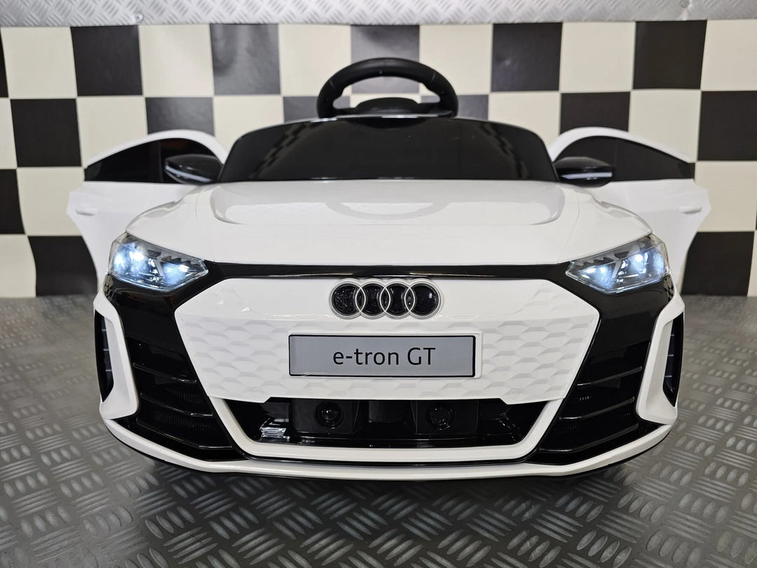Cars4Kids Electric car Audi e-tron 12v