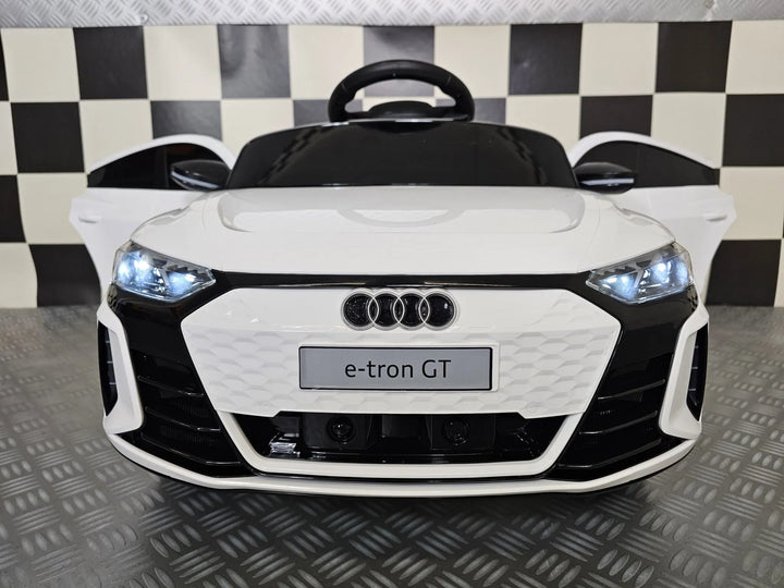 Cars4Kids Electric car Audi e-tron 12v