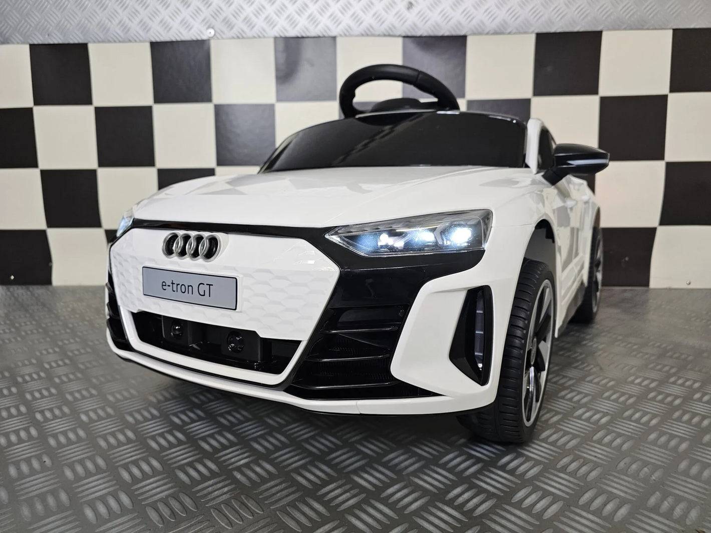 Cars4Kids Elbil Audi e-tron 12v