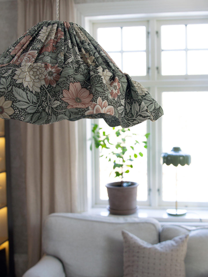 PR Home Stina Loftlampe
