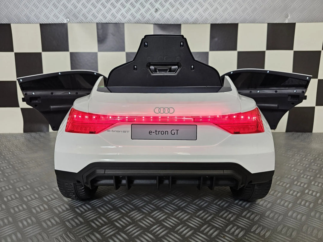 Cars4Kids Electric car Audi e-tron 12v