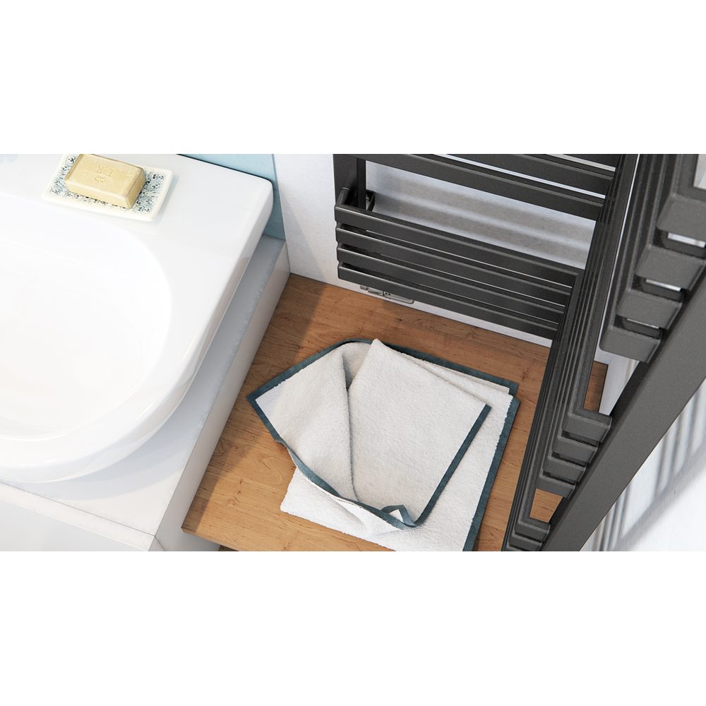 Duschbyggarna Incorner Water-heated Towel Rail