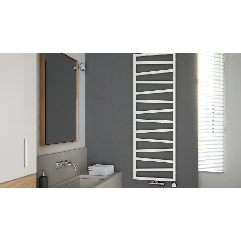 Duschbyggarna Towel Rail Zigzag Water-heated