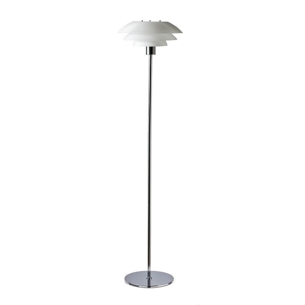 Dyberg Larsen Golvlampa DL31 Opal/Krom SKU DYB-7070 EAN 5704709070702