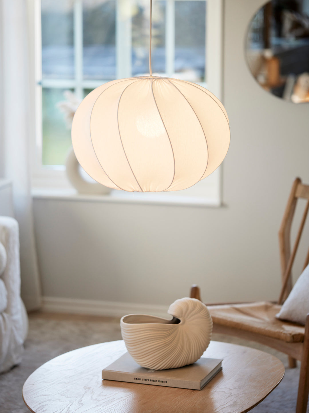 PR Home Olivia taklampa Twist vit 50 cm tänd i miljö