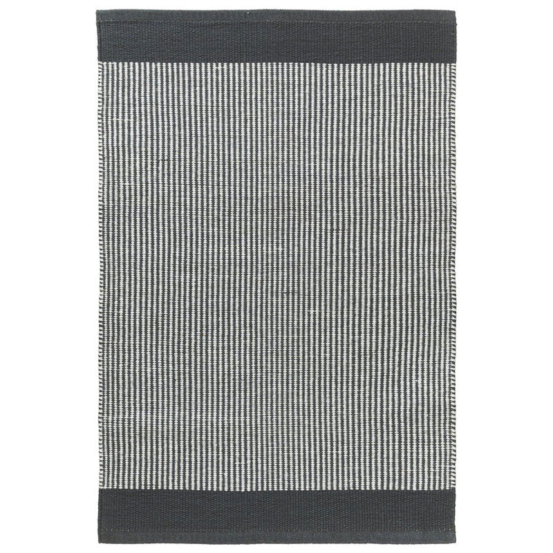 Svanefors Stripe bomullsmatta grå