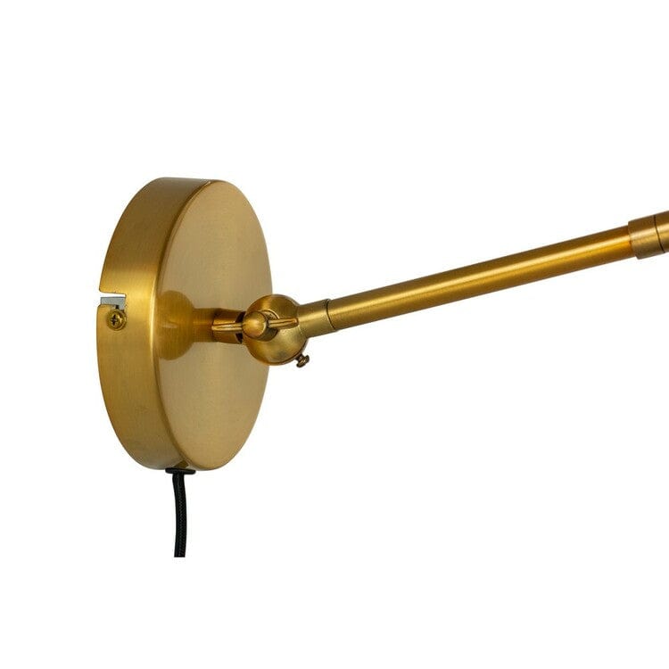 DybergLarsen Futura Vägglampa Brass SKU DYB-7222 EAN 5704709072225