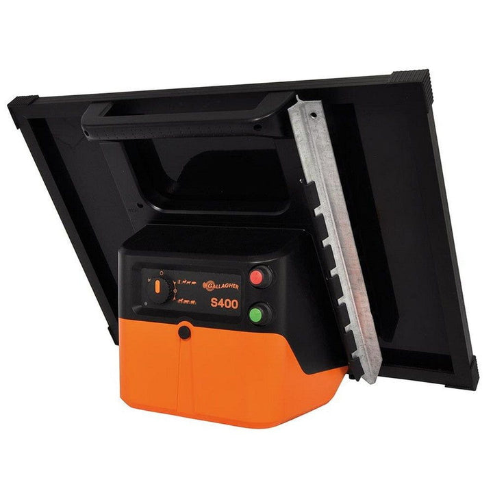 Gallagher Solpanelsaggregat S400 Inkl. Batterier SKU GAL-361307 EAN 9414701361307