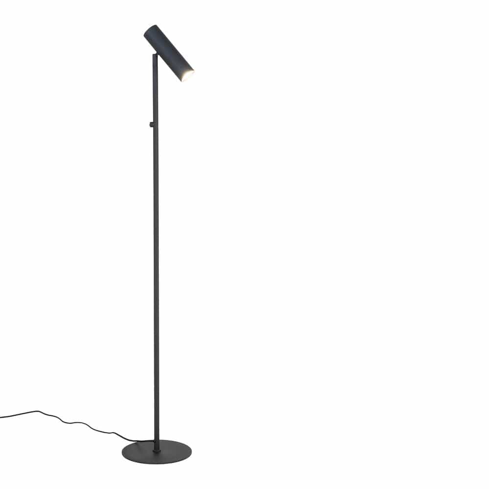 House Nordic Golvlampa Paris Svart SKU HOU-6409103 EAN 5713917016914