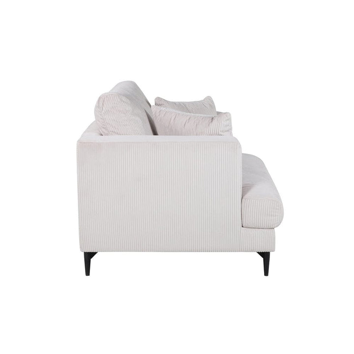 Beige Sofia fåtölj med ribbad klädsel och svart underrede, från sidan